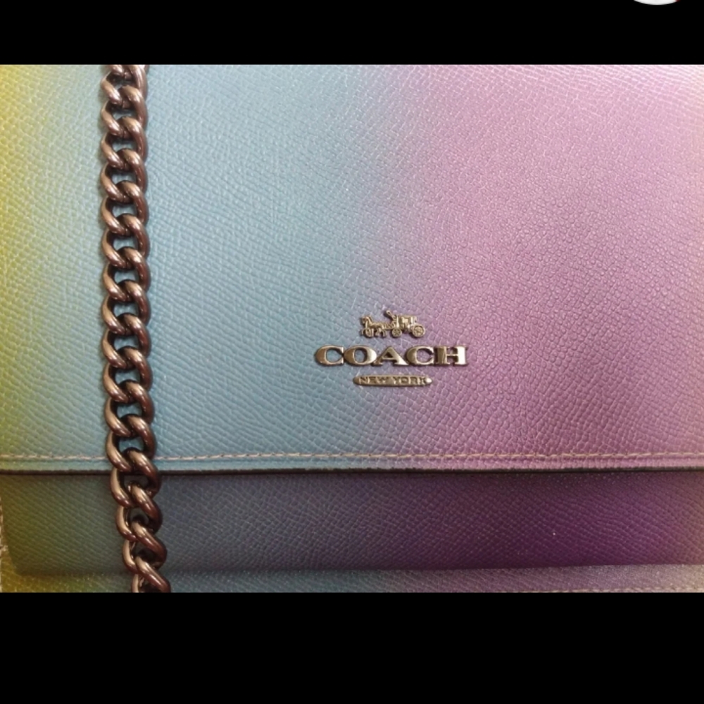 NWOT: AUTHENTIC COACH CROSSBODY OMBRE PURSE!!